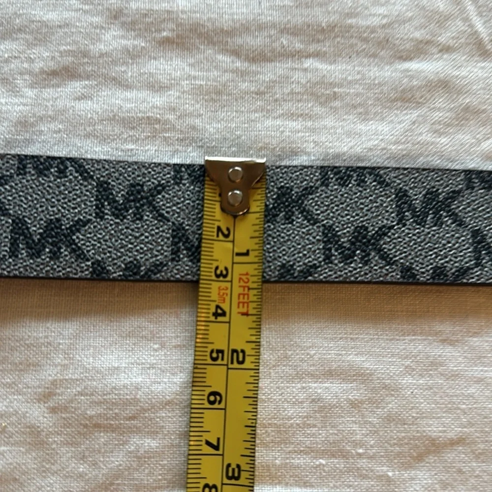 Michael Kors Reversible Blue/Brown Signature MK Belt Sizes (S) New w/ Tags